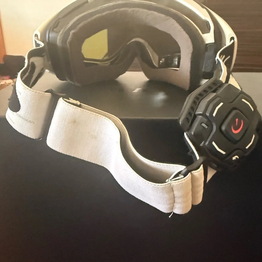 Oakley Airwave Goggles with Red and Black Design